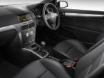 Holden Astra 3-Door 2005 года